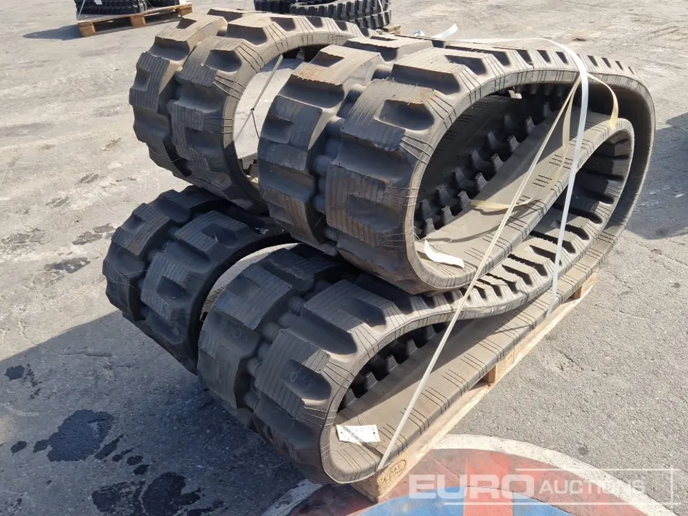 450x84x74 Rubber Tracks (2 of)