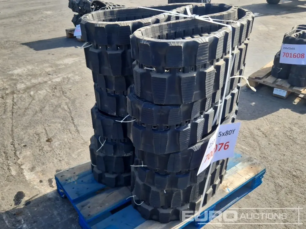 250x48.5x80 Rubber Tracks (4 of)