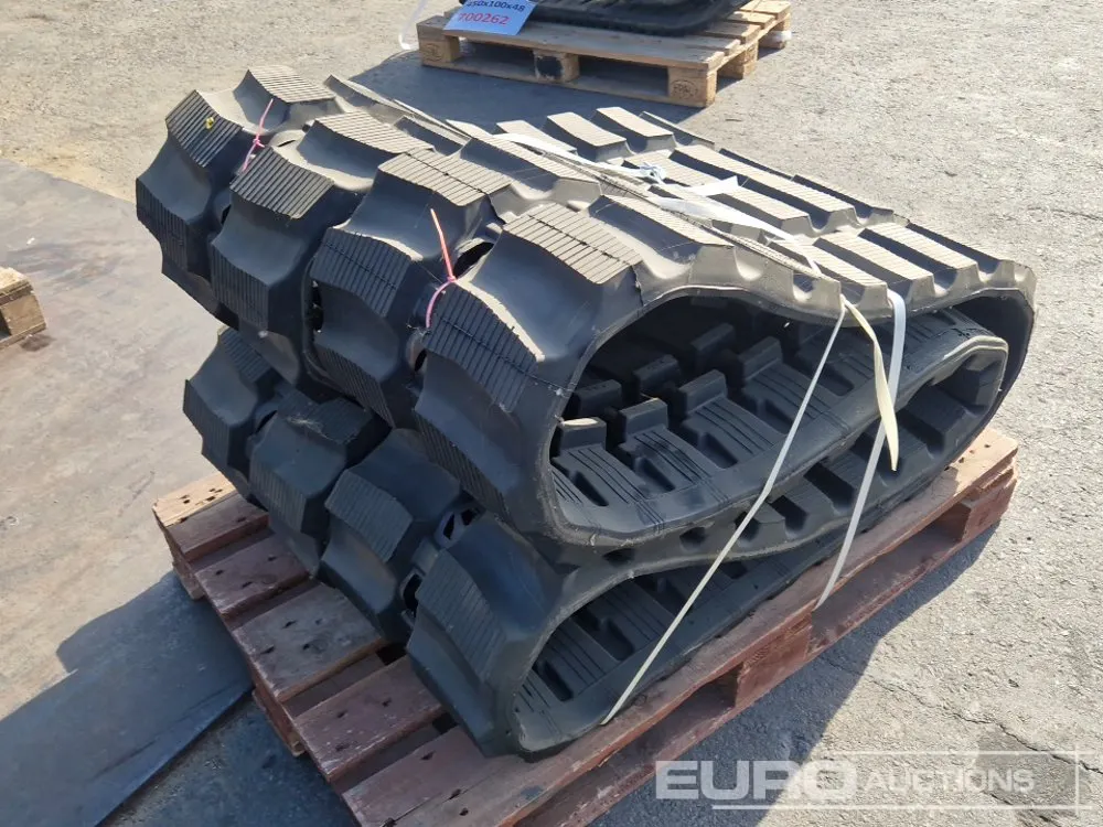 370x107x41 Rubber Tracks (2 of)