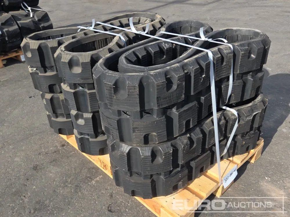 320x86Cx46 Rubber Tracks (6 of)