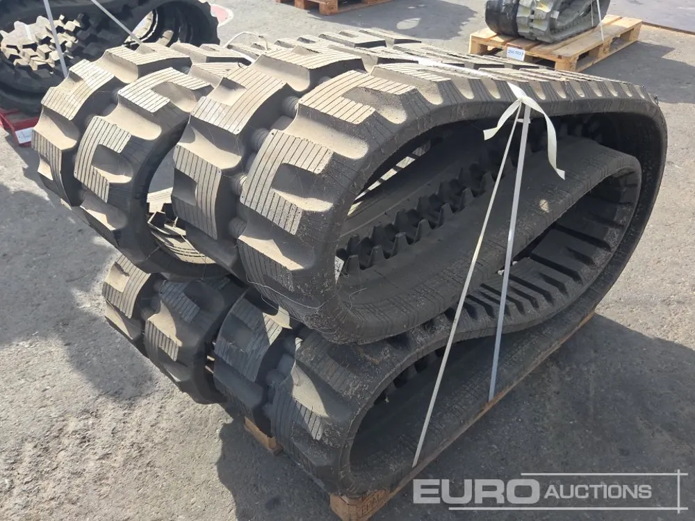 450x84x74 Rubber Tracks (2 of)