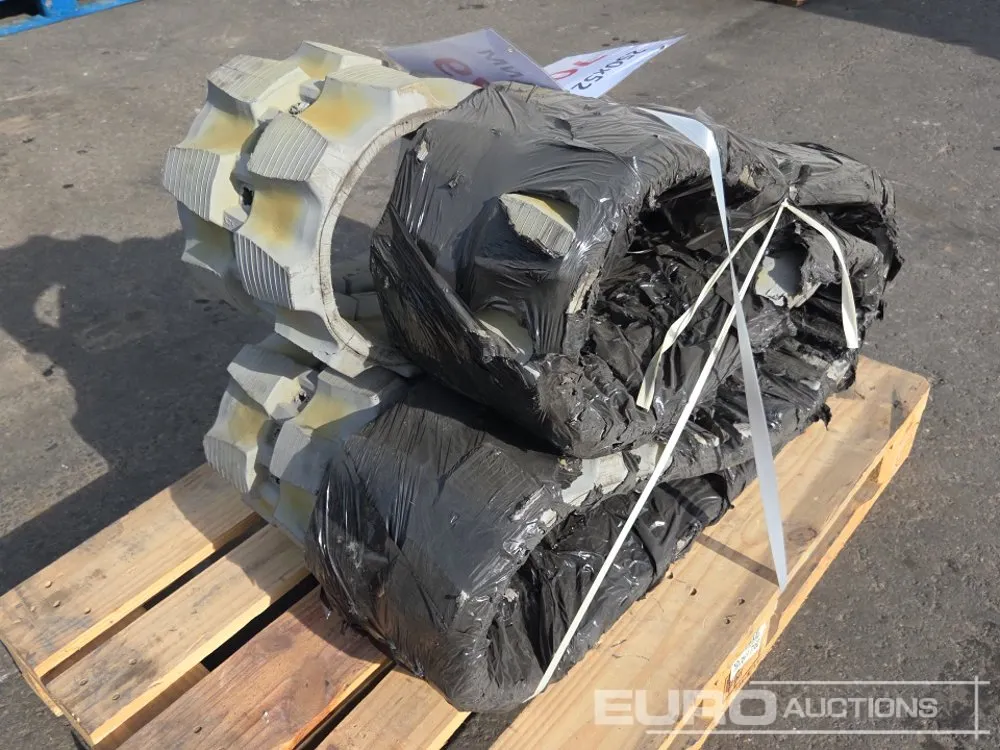 250x52,5x72 Rubber Tracks (2 of)