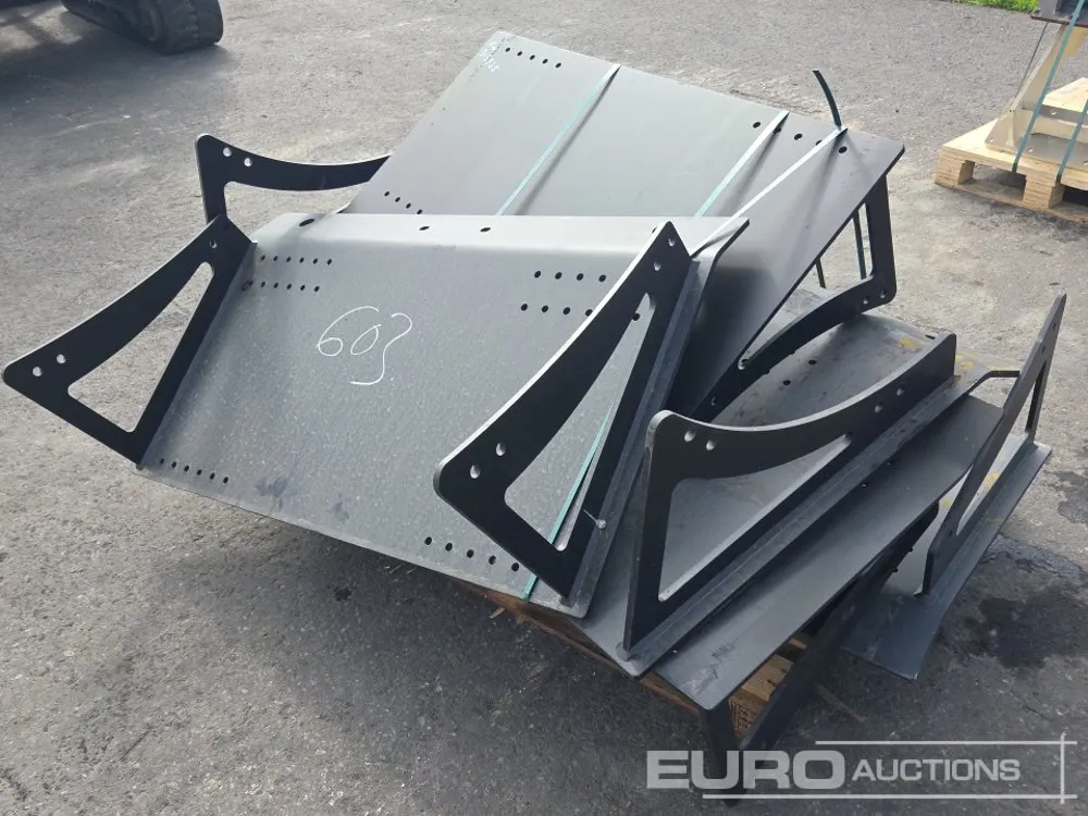 Adapter Plates to suit Screening Bucket for Wheeled Loader
