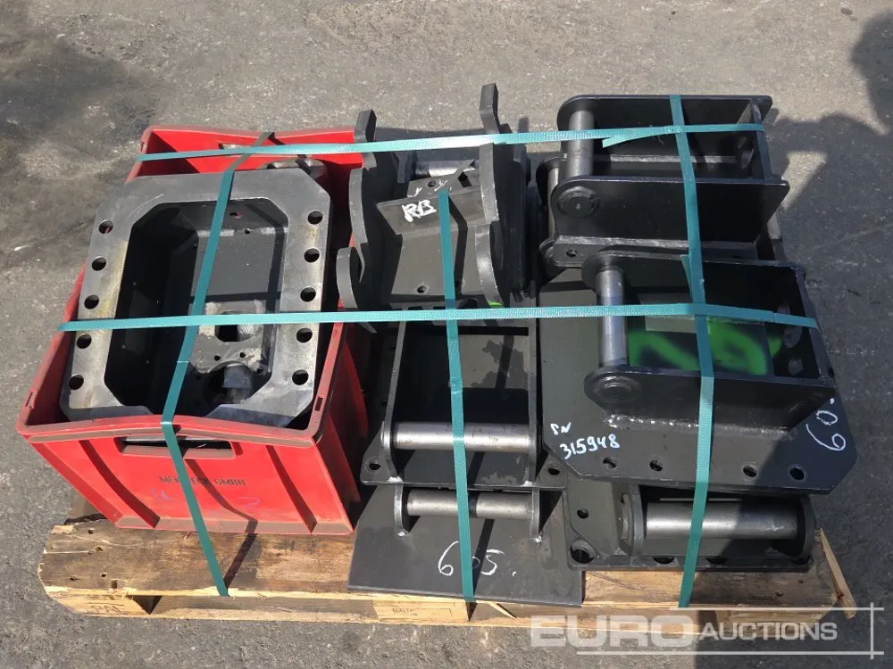 Unused Häner Pallet of M01, MS03, CW Adapter Plates & Spare Parts