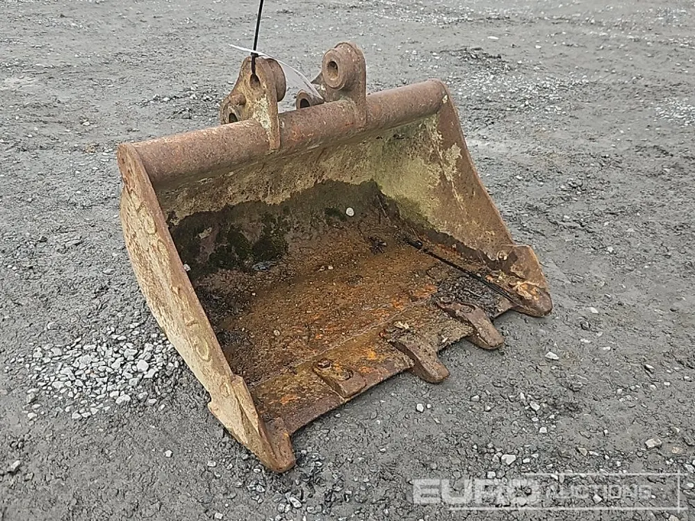 30" Digging Bucket 35mm Pin to suit Mini Excavator