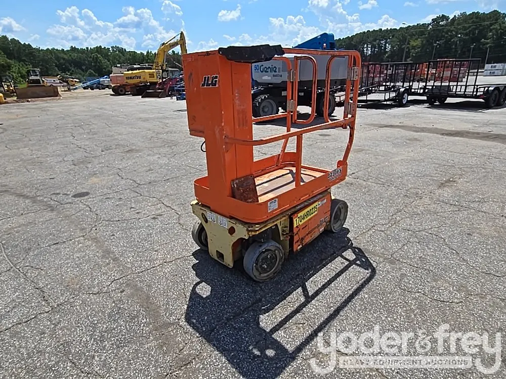 2017 JLG 1230ES