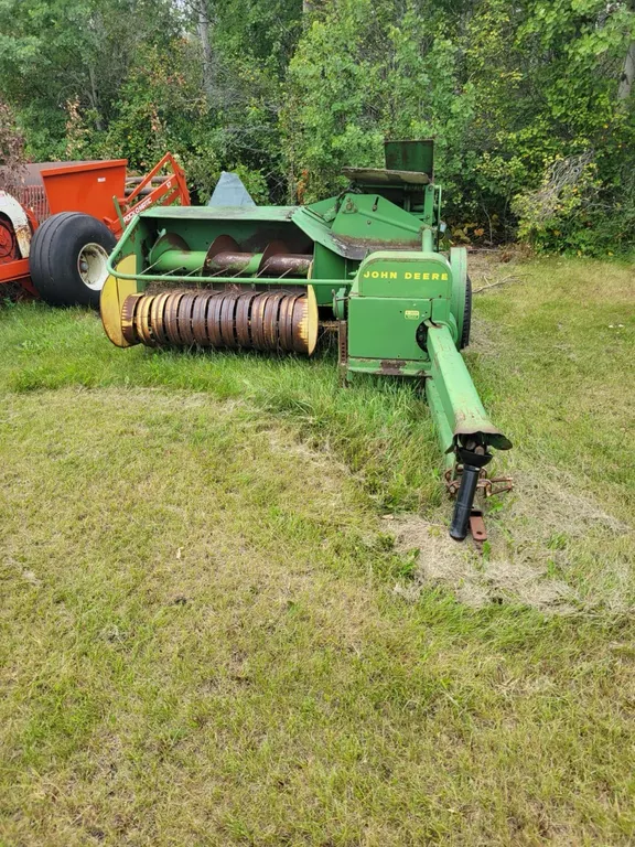 John Deere Square Baler