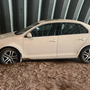 2006 Volkswagen Jetta, 4 cylinder diesel, as is, rear wheels seized, 223,000 kms