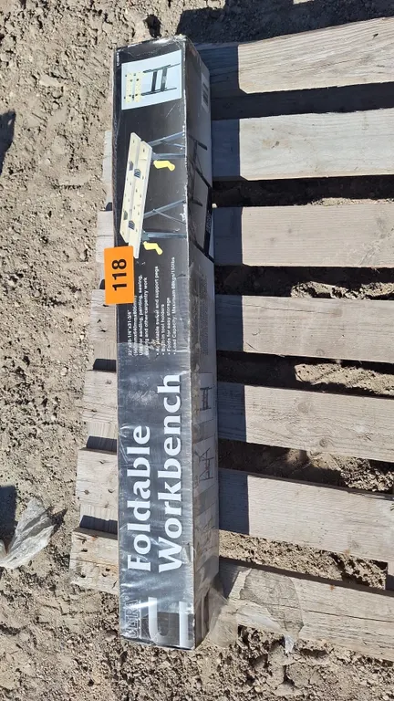 Foldable workbench