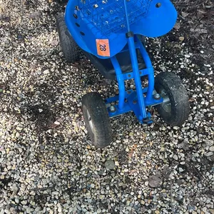 Shop seat on wheels