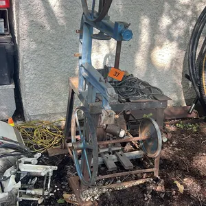 Older scroll saw frame