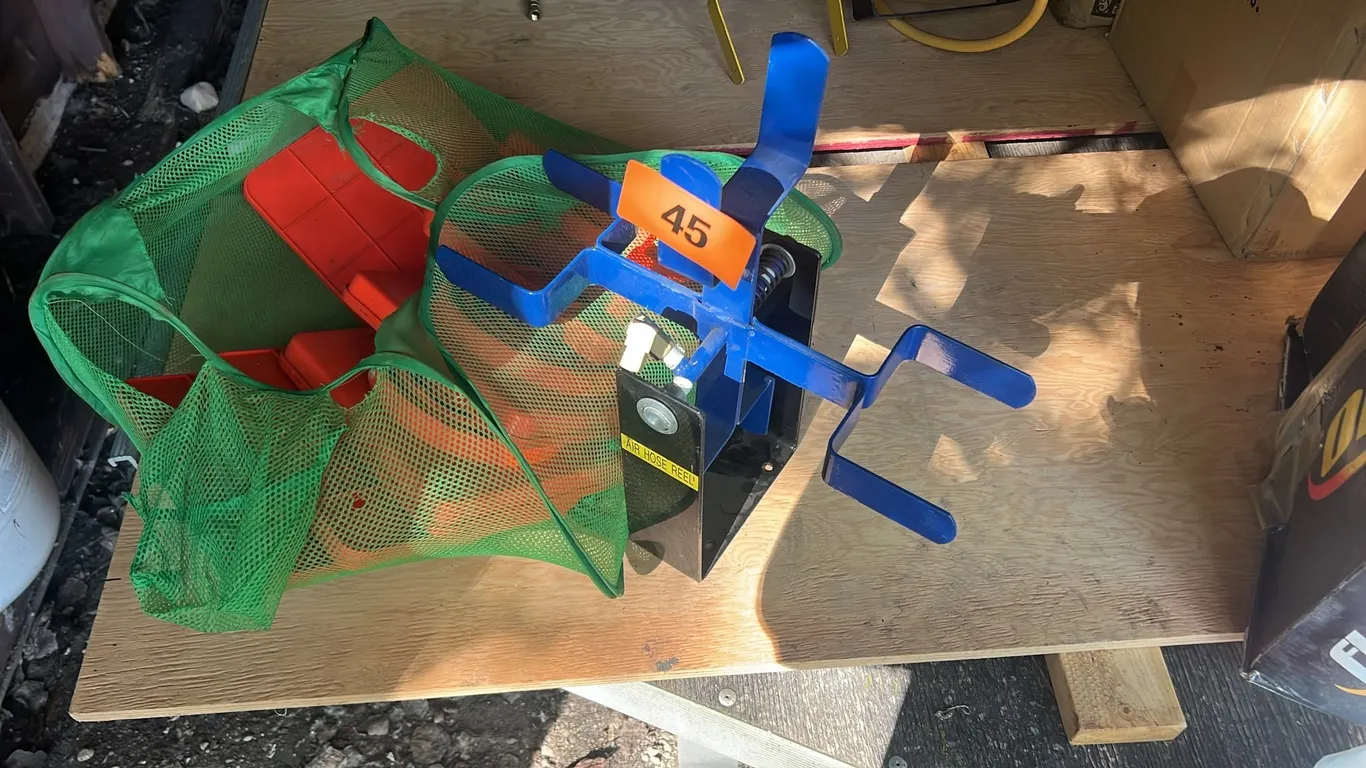 Air hose reel and 8 pop up pylons