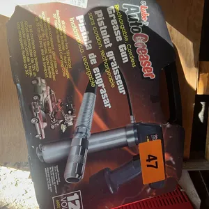 Rechargeable grease gun