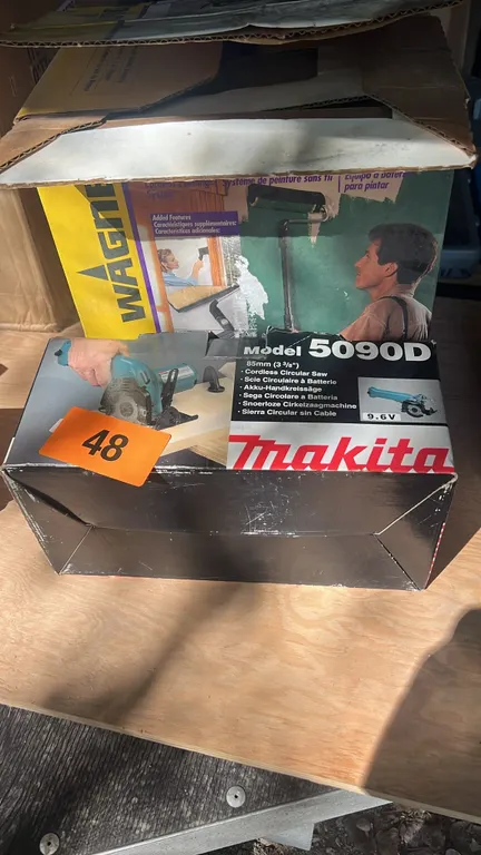 Power roller and Makita circular saw