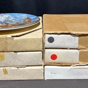 7 Collector Plates Featuring Norman Rockwell, Ted Xaras, Glen Green