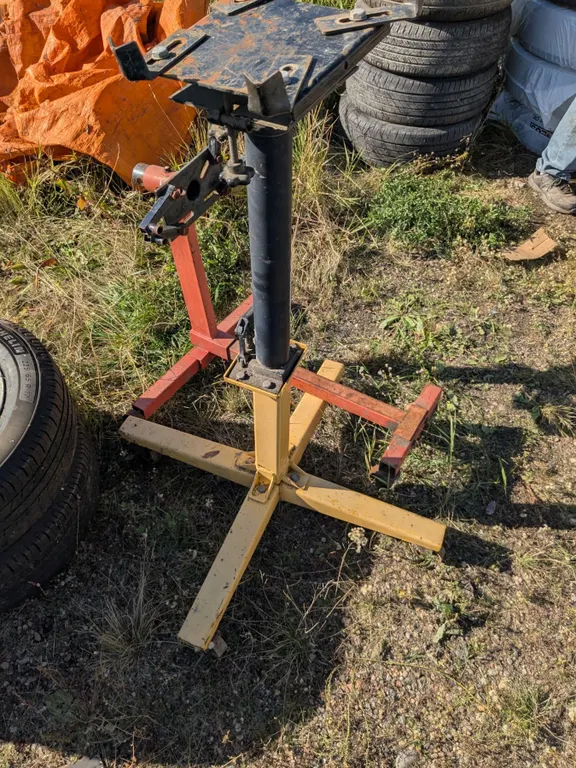 *OFFSITE* Engine Dolly & Transmission Jack
