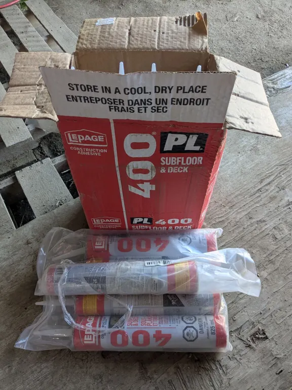 (17) Tubes PL400