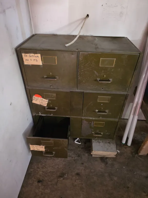 *OFFSITE* Filing Cabinet – 33”x 17”x 40”h