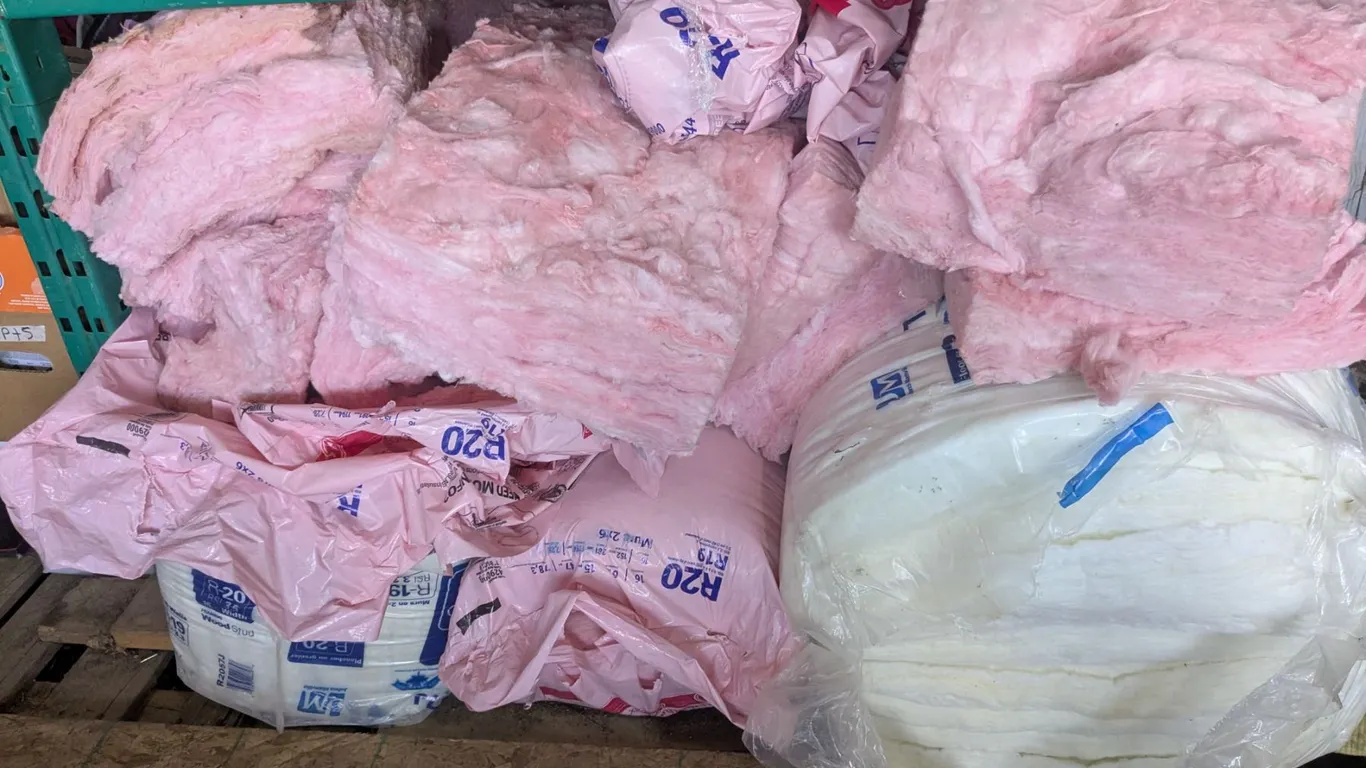 Lot of Insulation