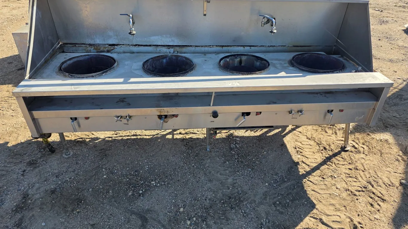 Wok oven- as is- 9ft W