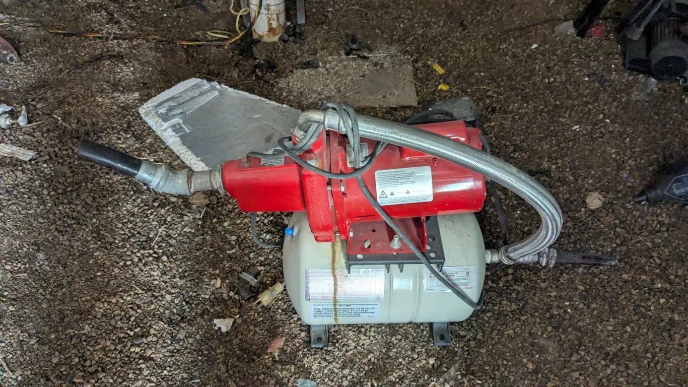 *OFFSITE* Pump and Pressure Tank System for Shallow Wells
