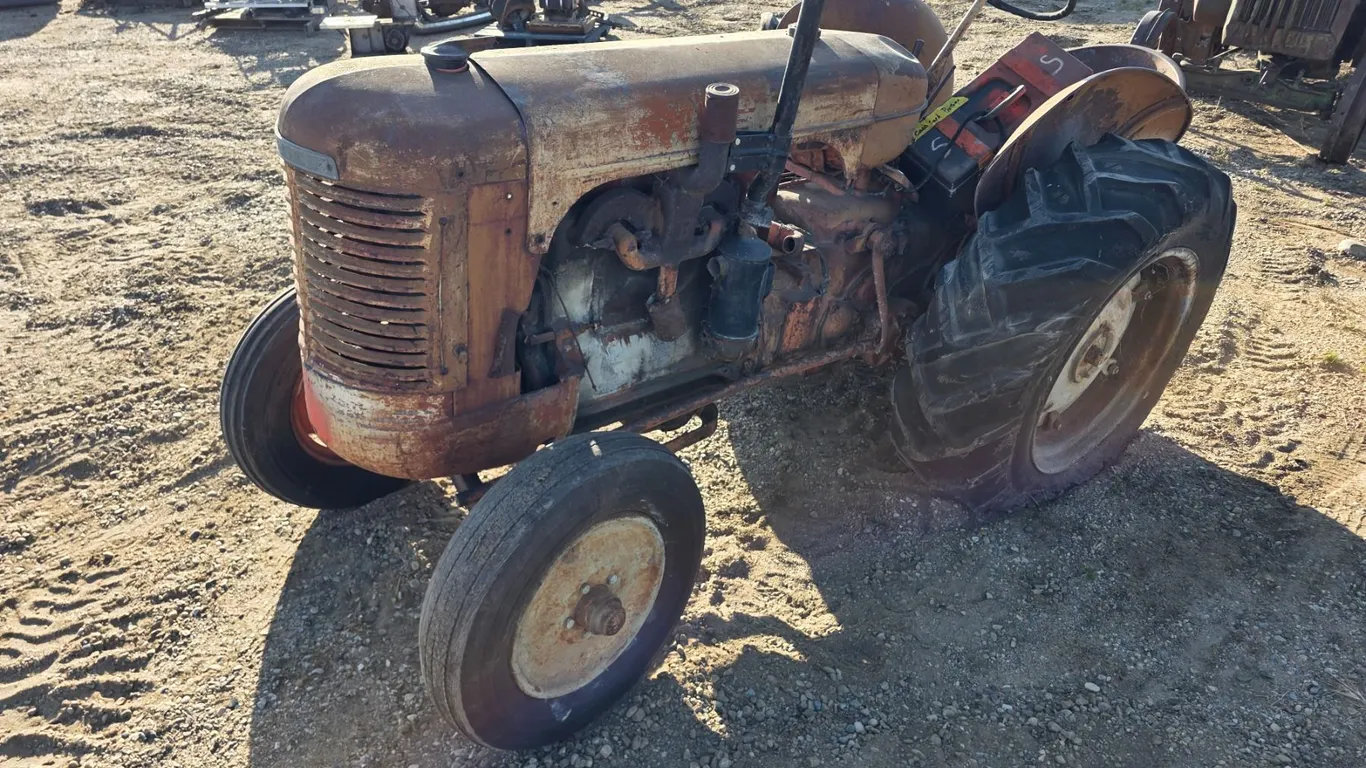 Case tractor- VIN: 5103844S- AS IS