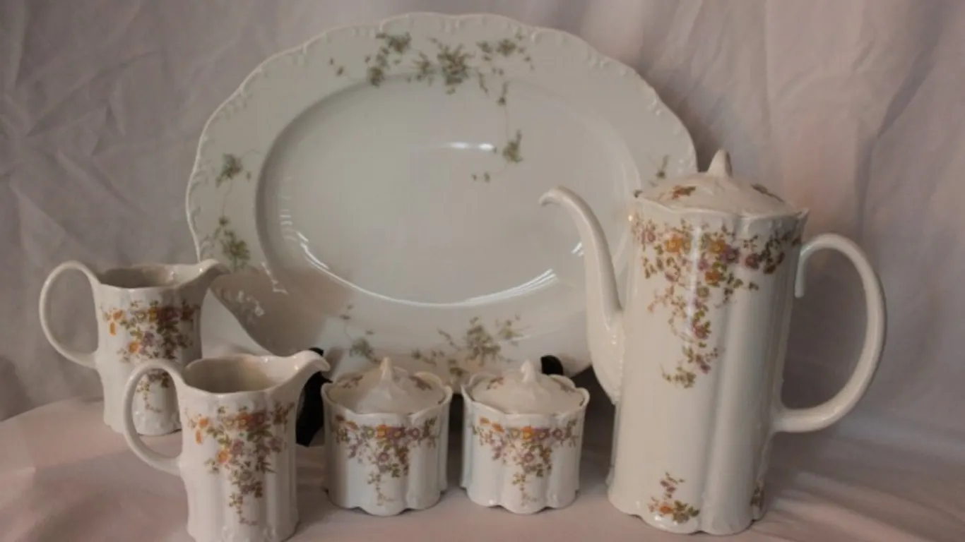 Porcelain China Serving Set