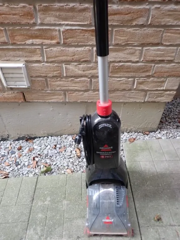 Bissell QuickSteamer PowerBrush Pet