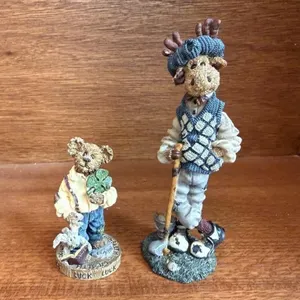 Boyd's Bears collectibles (2)