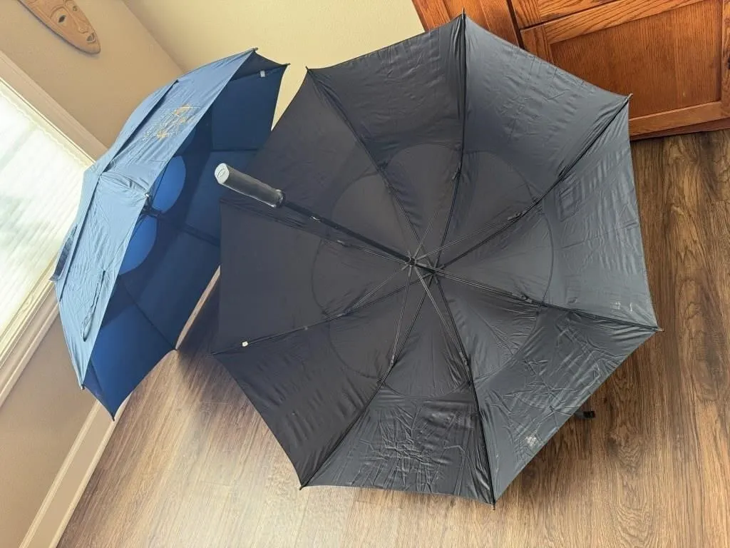 Golf umbrellas (2)