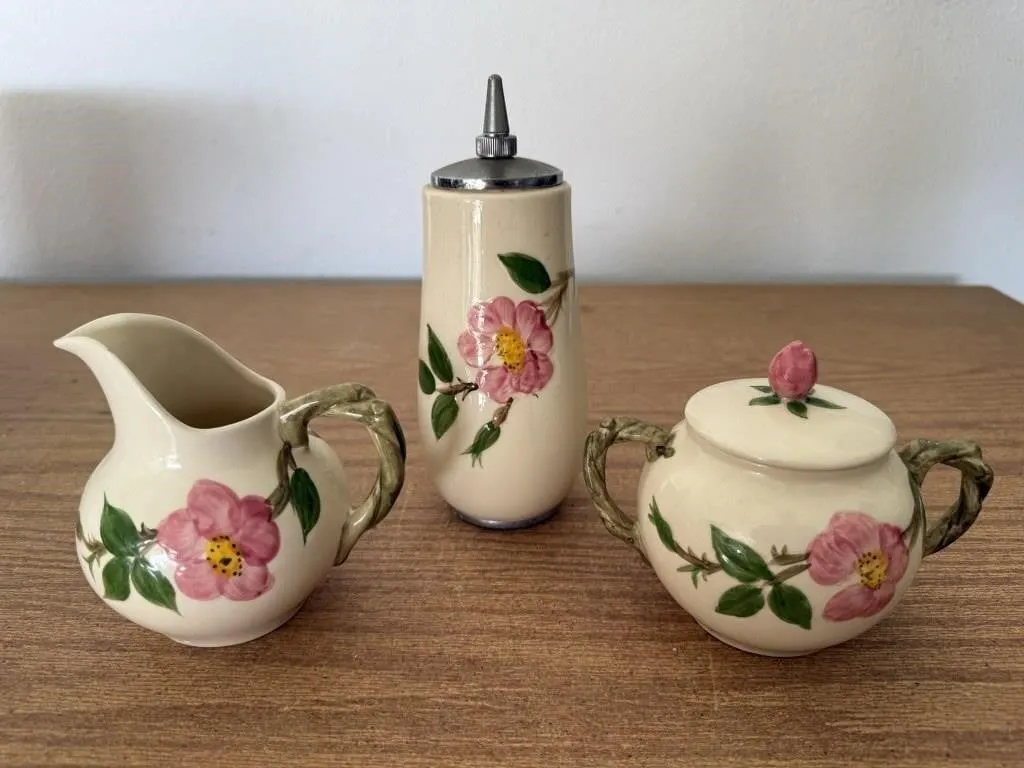 Franciscan cream & sugar, pepper grinder