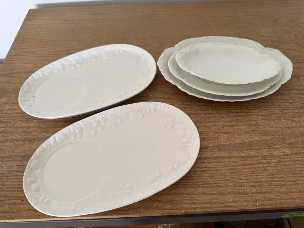 Haviland French china platters (3), Gibson snack
