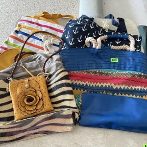 Tote bags (4), cross body bag