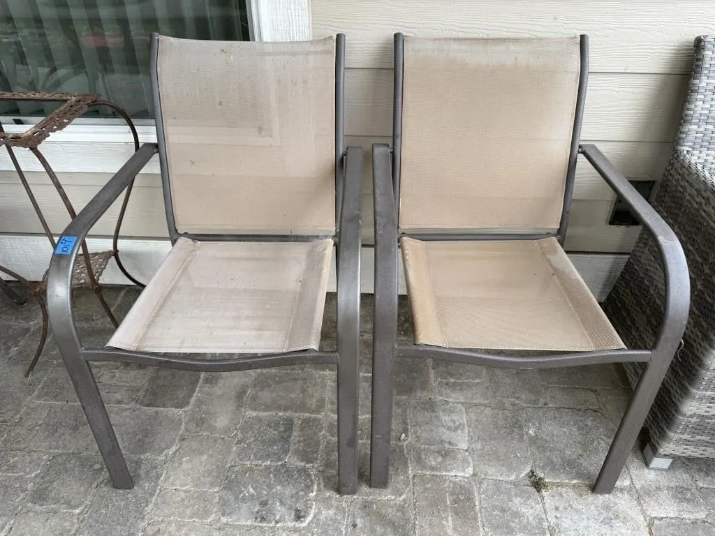 Matching patio chairs (2)