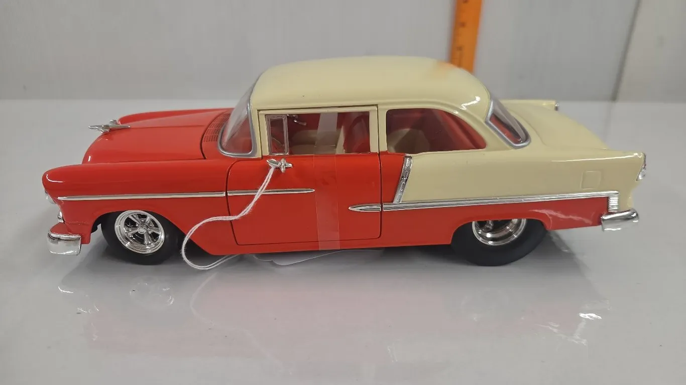 1/18 1955 Chevrolet Drag Car