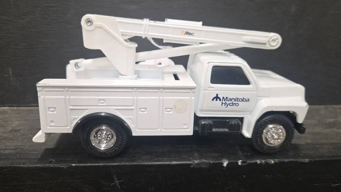 1/32 Ford Bucket Truck - MB Hydro