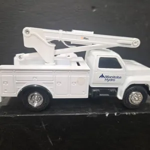 1/32 Ford Bucket Truck - MB Hydro