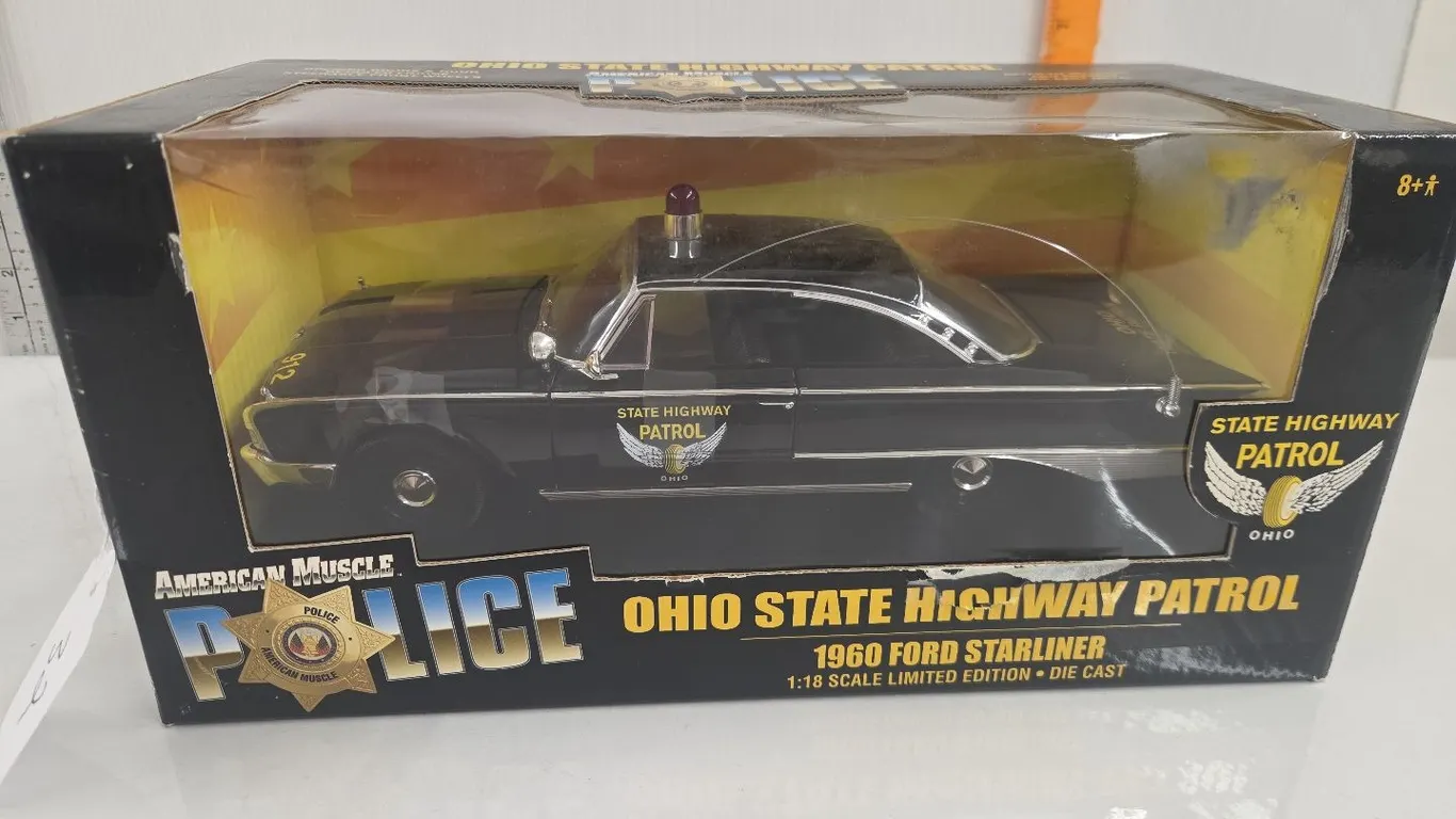 1/18 1960 Ford Starliner Ohio State Highway Patrol