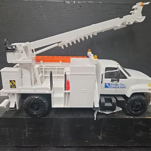 1/24 GMC Topkick/Kansas City Power & Lights Drill Truck