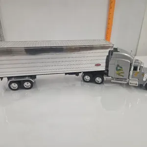 1/32 Peterbilt Road Eagle Semi & C-Can
