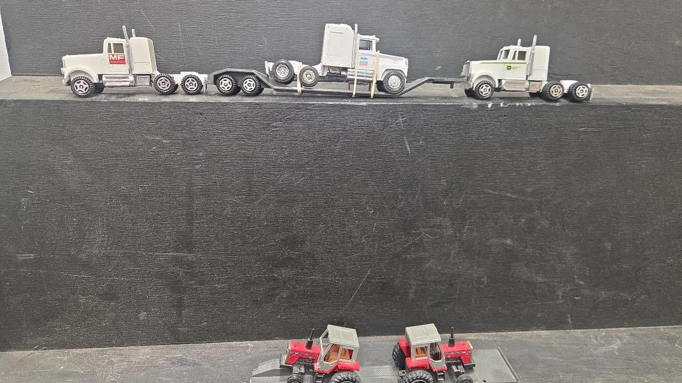 2 - 1/64 Semi & Trailer Sets