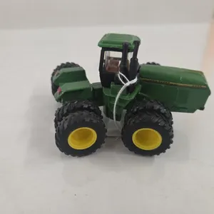1/64 JD 8770 4WD Tractor