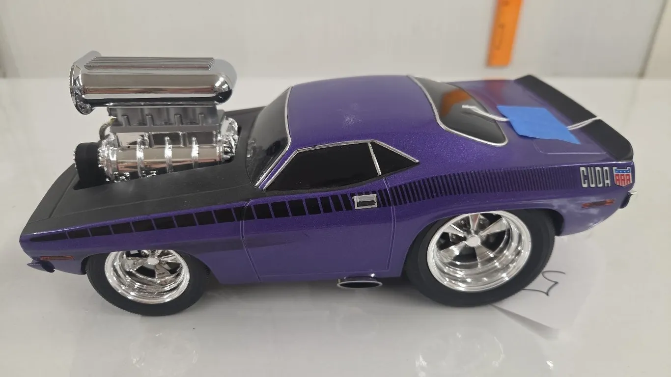 1/18 Plymouth Cuda Muscle Machines