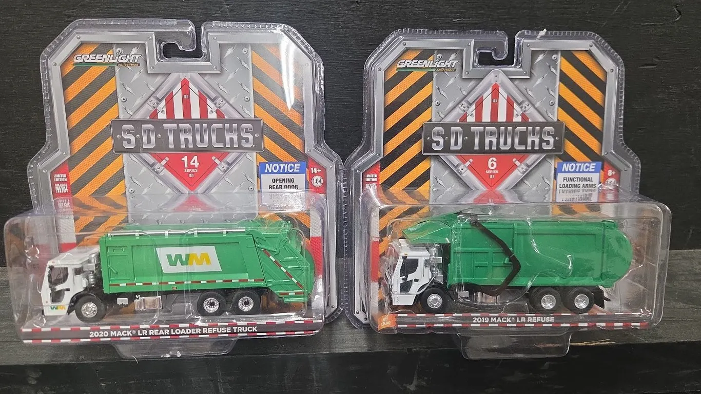 2 - 1/64 SD Greenlight Waste Management Trucks - NIB