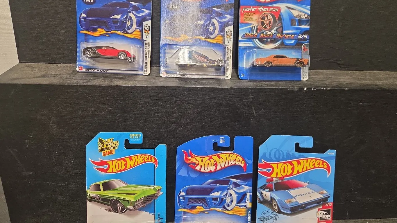 6 - 1/64 Hot Wheels, Early 2000s - NIB
