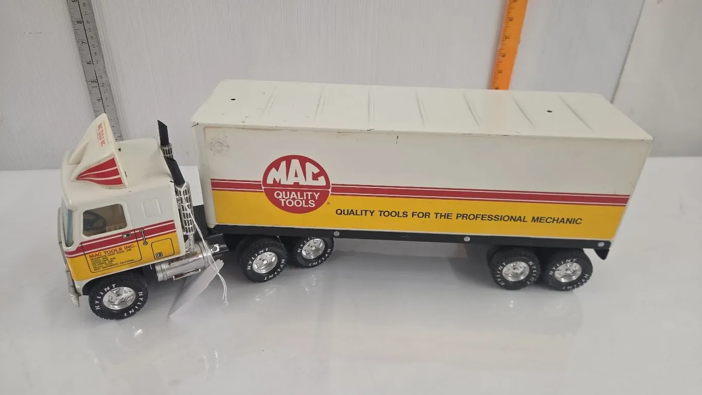 Nylint MAC Tools Semi & Trailer - smoke stacks have been customized