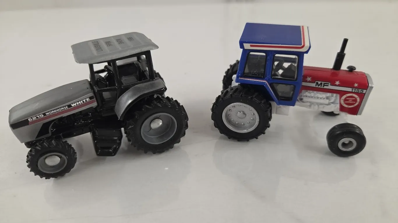 1/64 Massey Ferguson 1155 Spirit of 76 & White 6215 Workhorse FWA, 1996 Louisville Farm Show