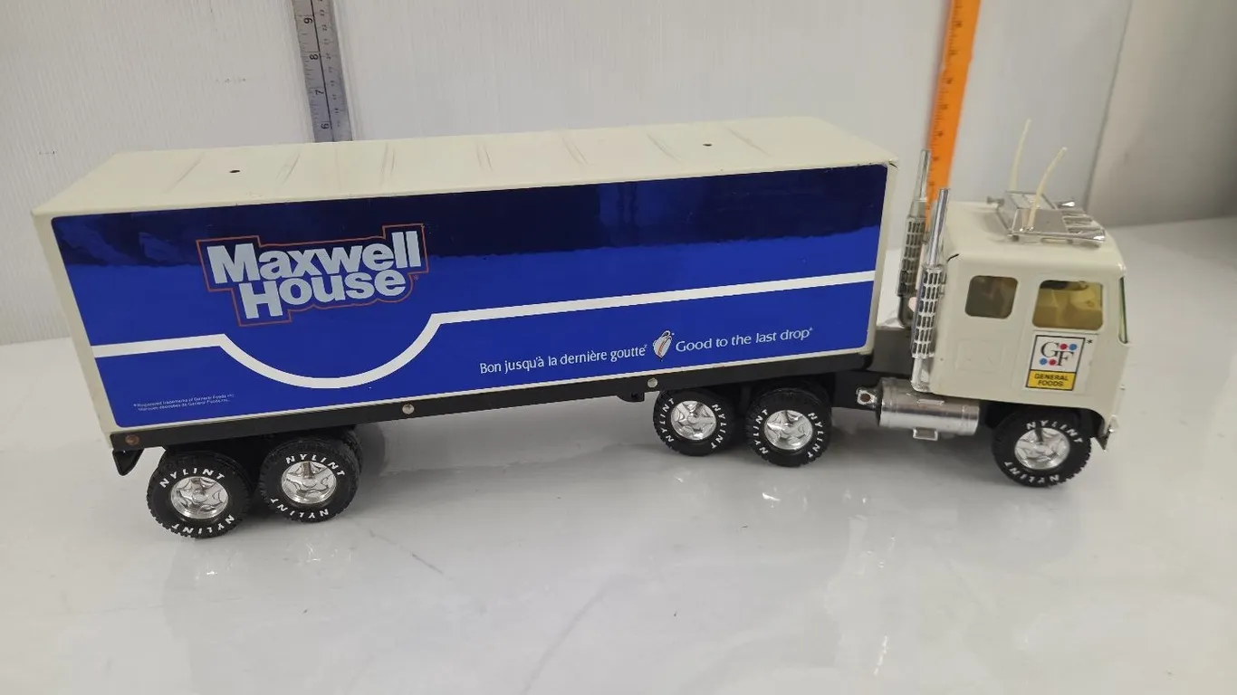 Nylint General Foods/Maxwell House Semi & Trailer