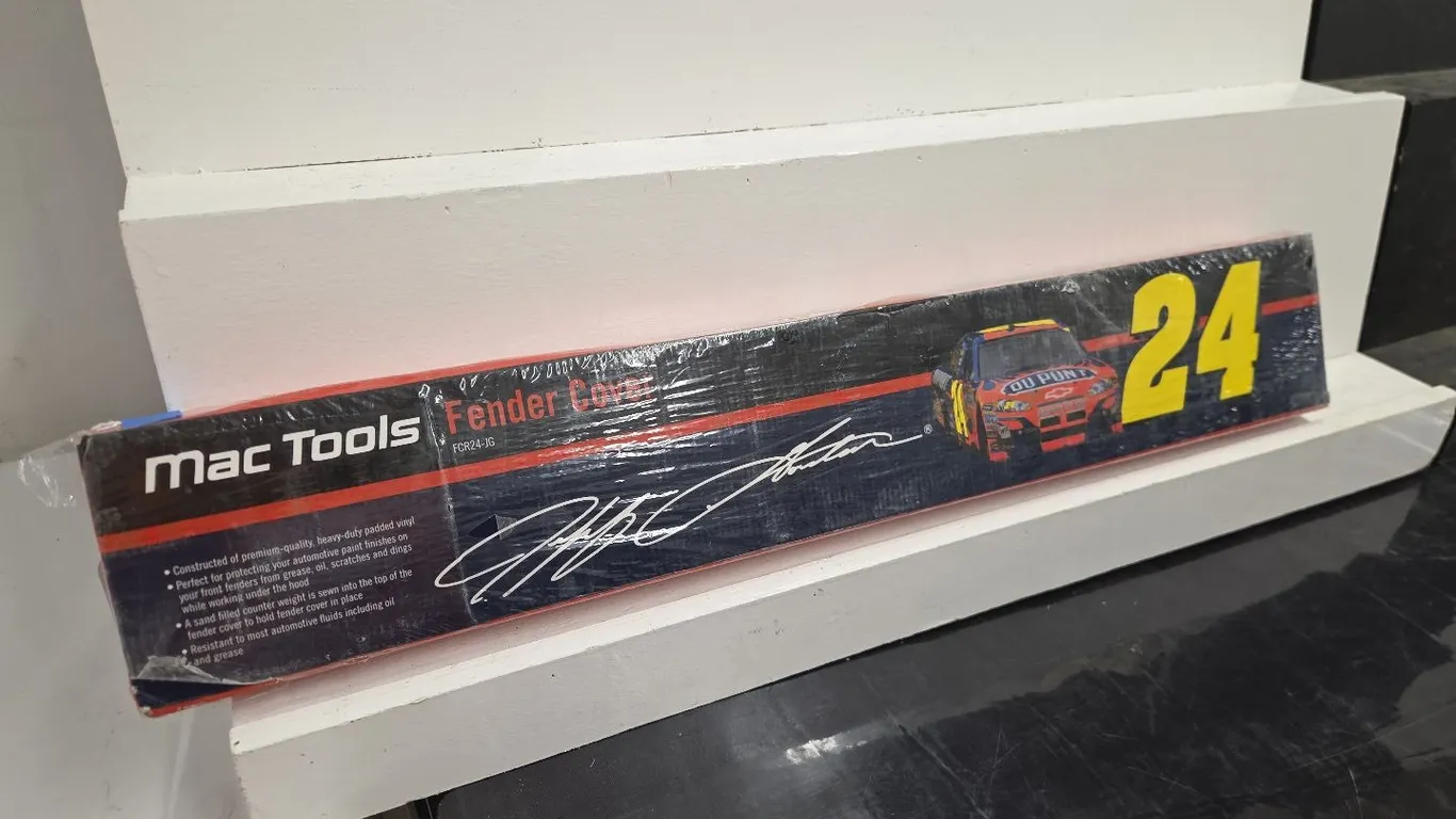 MAC Tools Jeff Gordon Fender Cover - NIB