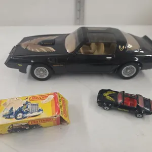1/18 1979 Pontiac Firebird w/ Matchbox  Car